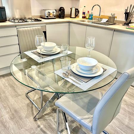 Ferienwohnung Contemporary Charm By The Quay With Garden Poole Exterior foto