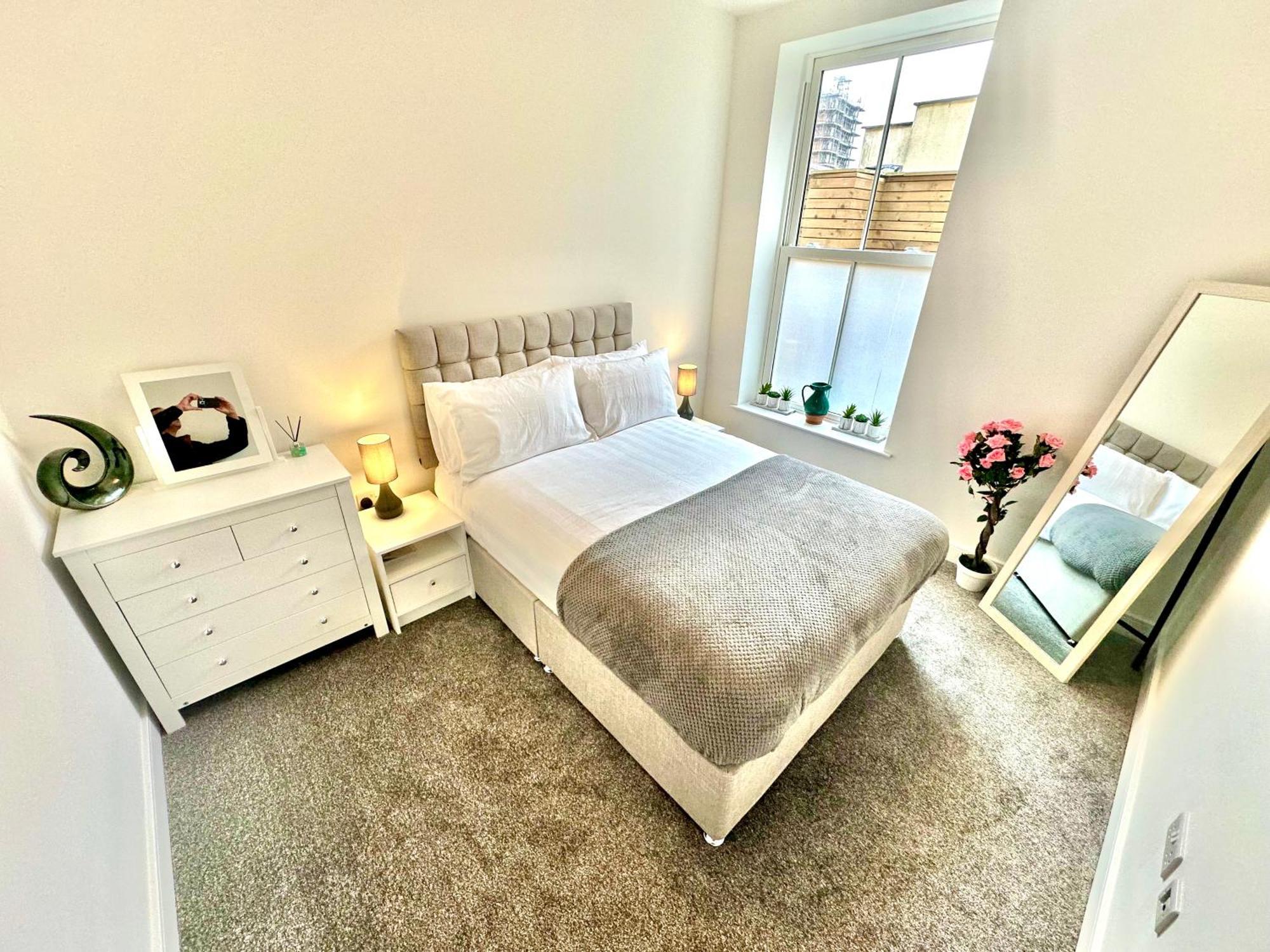 Ferienwohnung Contemporary Charm By The Quay With Garden Poole Exterior foto